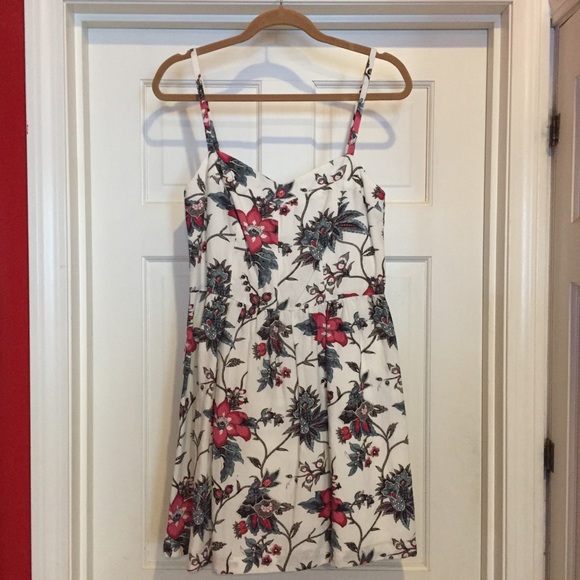 LOFT Dresses & Skirts - LOFT Floral Dress NWT